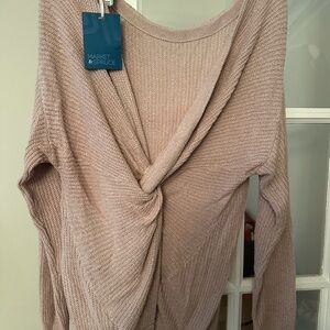 Market & Spruce twist back sweater